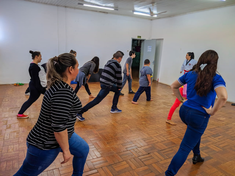 Secretaria de Promoção Humana proporciona oficina de Taekwondo
